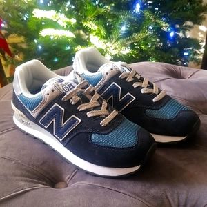 New Balance 574 Classic, navy/aqua, women's size 6